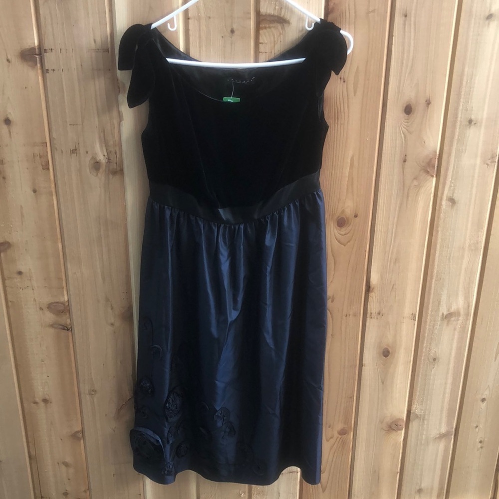 Laundry by Shelli Segal Holiday Velour Dress
